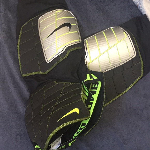 Nike combat hard padded compression shorts - Picture 2 of 3